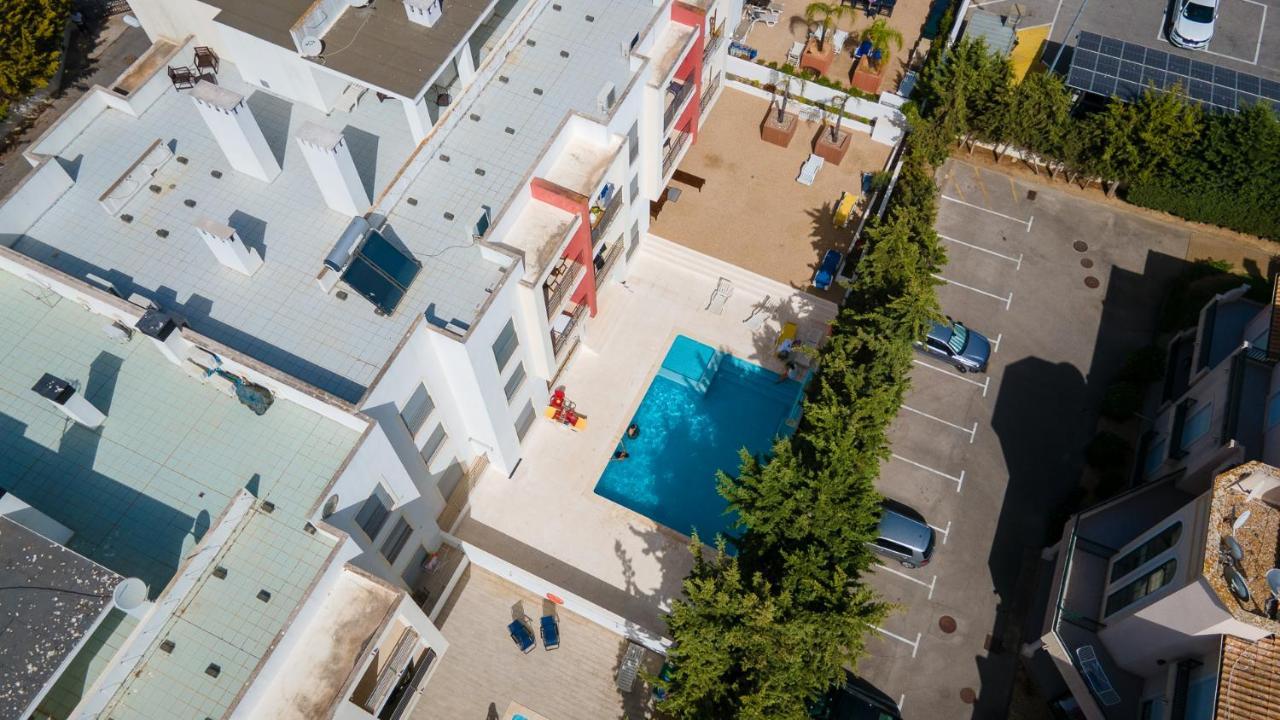 Luminous 2 Bdr Apartment W/Pool By Lovelystay Albufeira Luaran gambar